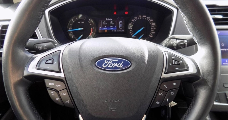 Ford Mondeo cena 88888 przebieg: 59700, rok produkcji 2020 z Szczecin małe 704